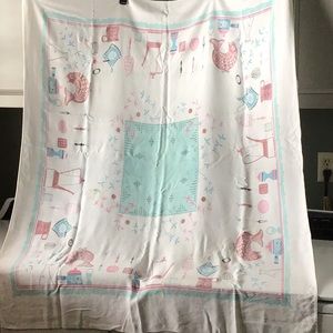 Pretty vintage tablecloth